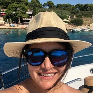 Meet your Posher, Gianna